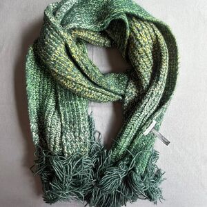 Anthropologie Celeste Scarf Ribbed Green Marbled Fringe Bulky